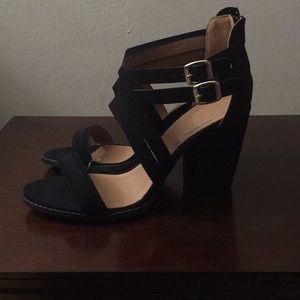 NWT Charlotte Russe size 11 block heels